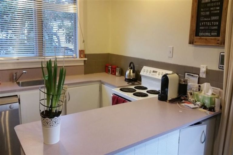 Photo of property in 355 Hills Road, Mairehau, Christchurch, 8013