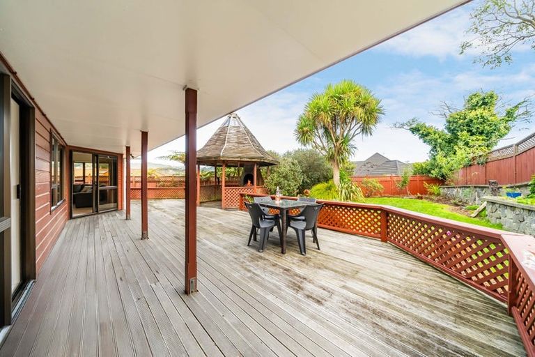 Photo of property in 9 Molyneux Close, Whitby, Porirua, 5024