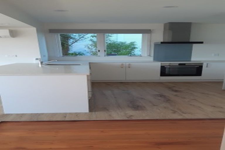 Photo of property in 2/32 Aramoana Avenue, Devonport, Auckland, 0624