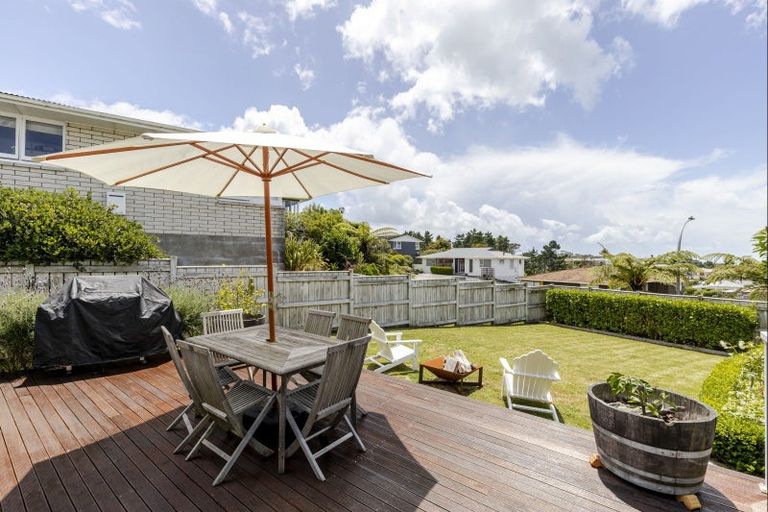Photo of property in 56 Crownhill Street, Spotswood, New Plymouth, 4310