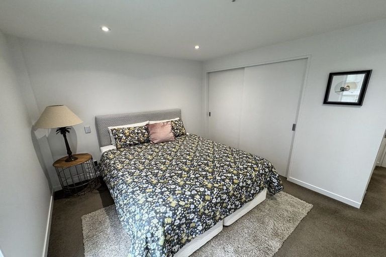 Photo of property in Piermont Apartments, 2b/82 Cable Street, Te Aro, Wellington, 6011