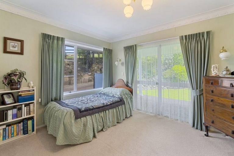 Photo of property in 34 Cherrington Road, Clevedon, Papakura, 2582