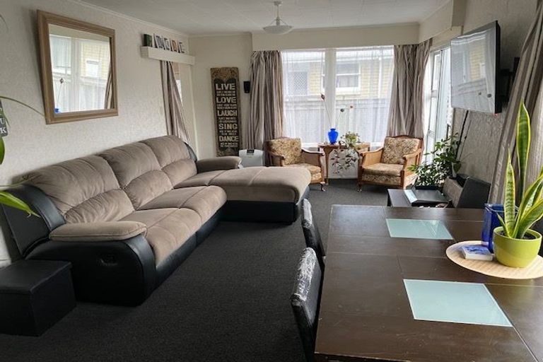 Photo of property in 127a Martin Street, Wallaceville, Upper Hutt, 5018