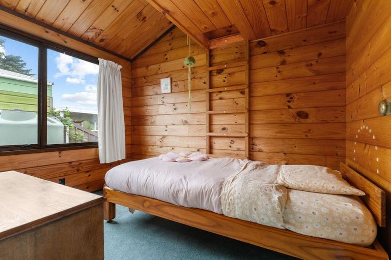 Photo of property in 19 Deller Drive, Carterton, 5713