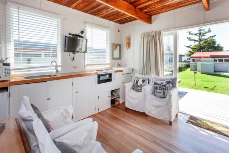 Photo of property in 115 Mary Road, Whangamata, 3620