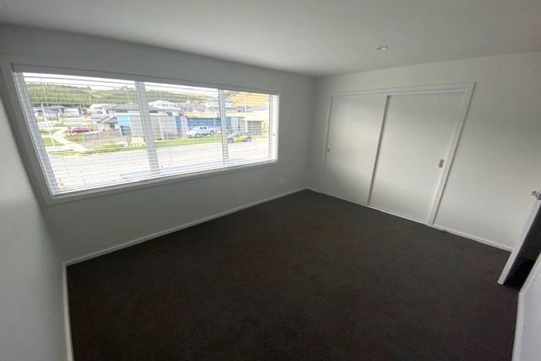 Photo of property in 160a Navigation Drive, Whitby, Porirua, 5024