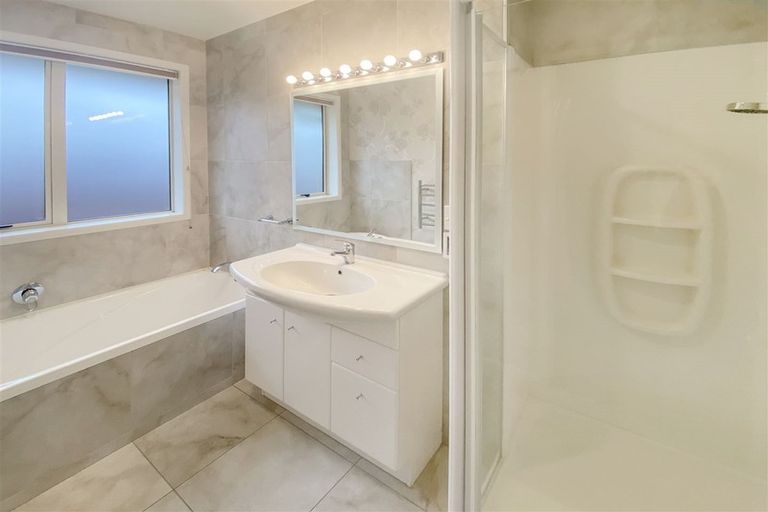 Photo of property in 7 Dunmurry Place, Casebrook, Christchurch, 8051