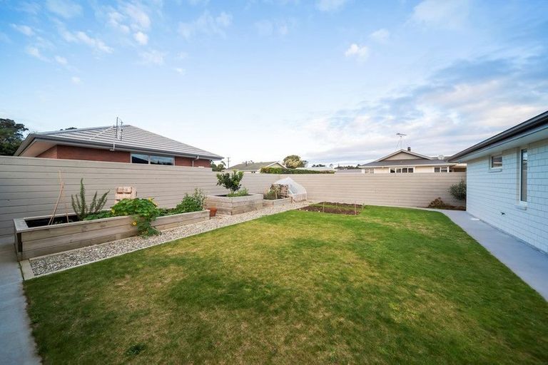 Photo of property in 4 Terli Way, Glen Avon, New Plymouth, 4312