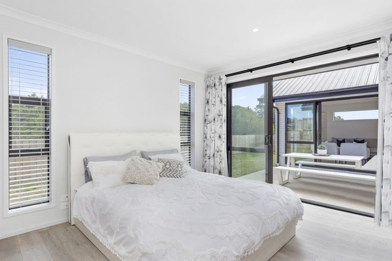 Photo of property in 38 Puhirake Crescent, Pyes Pa, Tauranga, 3112