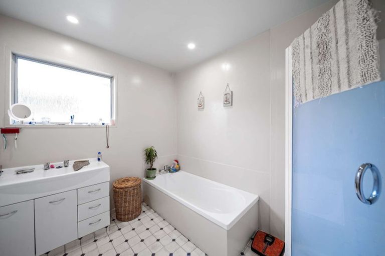 Photo of property in 29 Hill Street, Kaka Point, Balclutha, 9271