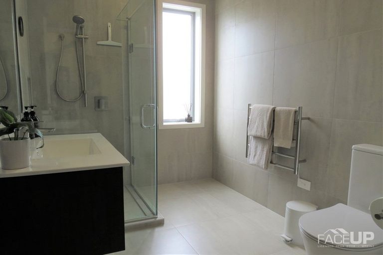 Photo of property in 8/2 Warrant Officer Lane, Hobsonville, Auckland, 0616