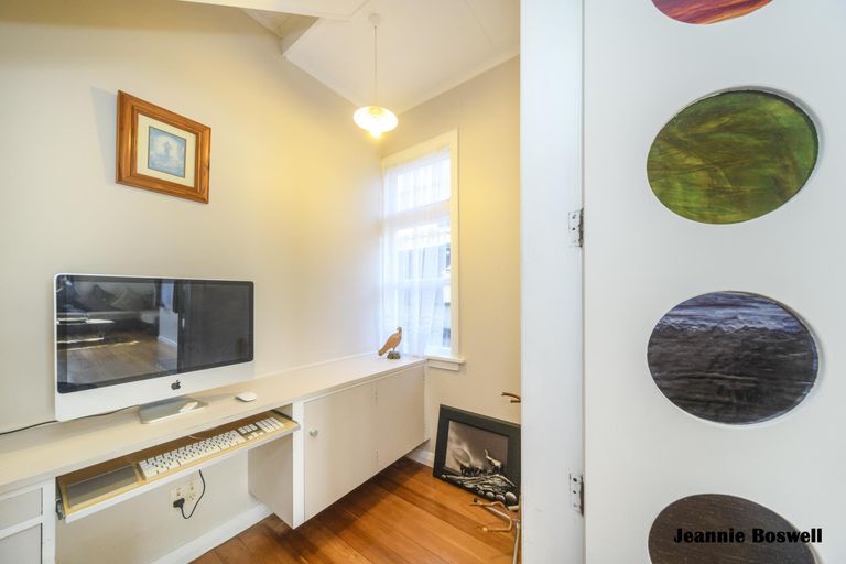 Photo of property in 859 Main Street, Roslyn, Palmerston North, 4414