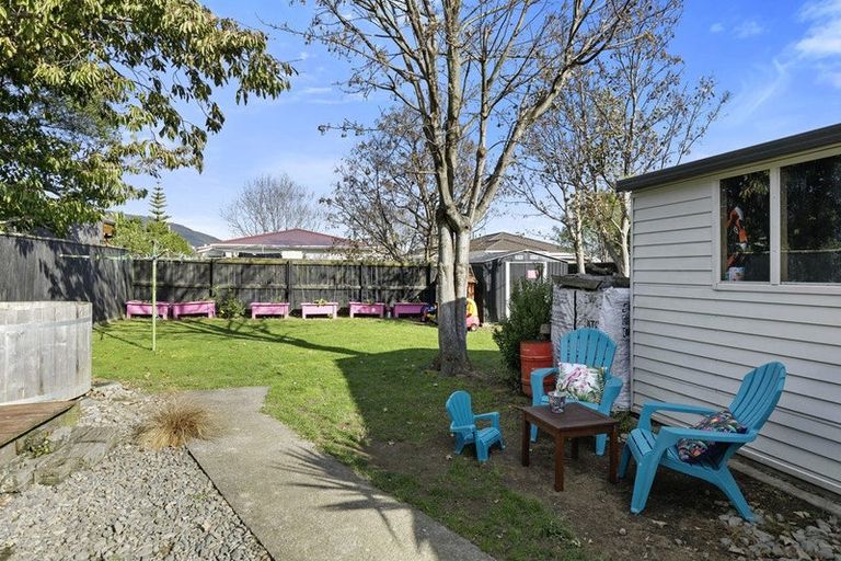 Photo of property in 17 Kingston Street, Boulcott, Lower Hutt, 5011