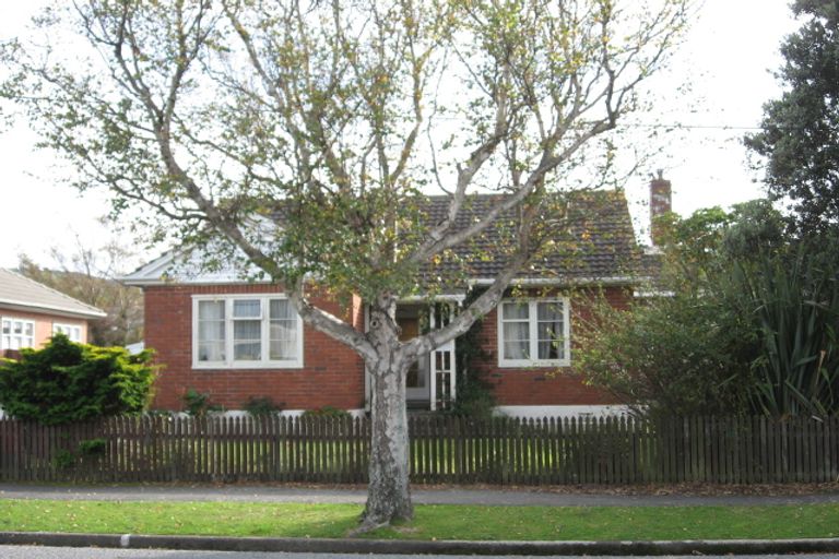 Photo of property in 67 Hall Crescent, Epuni, Lower Hutt, 5011