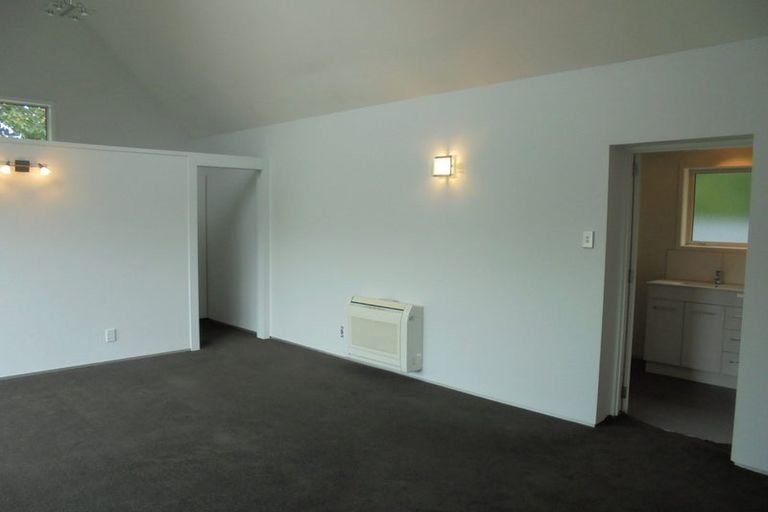 Photo of property in 39 Beauford Place, Parklands, Christchurch, 8083