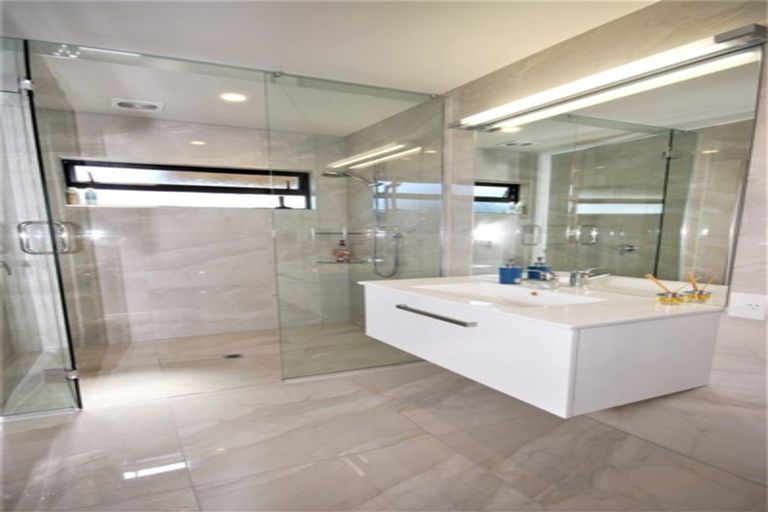 Photo of property in 1/11 Krissell Place, Acacia Bay, Taupo, 3330