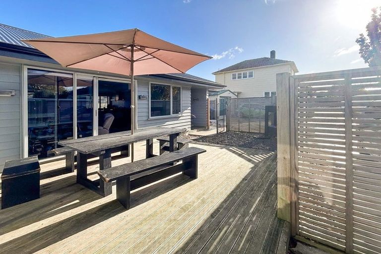 Photo of property in 528a Featherston Street, Roslyn, Palmerston North, 4414