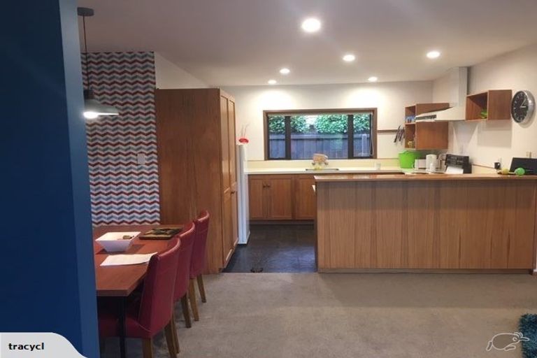 Photo of property in 10 Sunbeam Place, Halswell, Christchurch, 8025