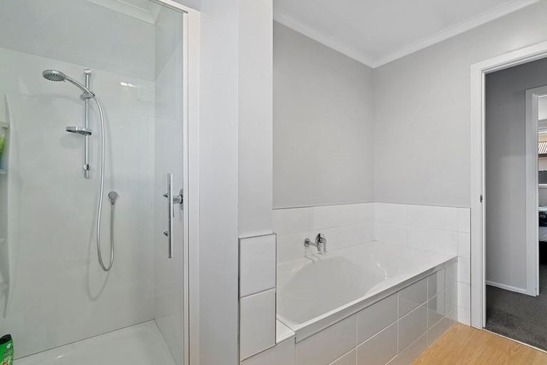 Photo of property in 17 Stowell Drive, Cromwell, 9310