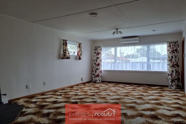 Photo of property in 36 Doralto Road, Frankleigh Park, New Plymouth, 4310