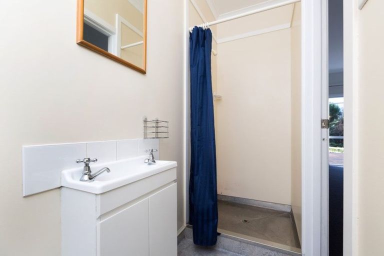 Photo of property in 12 Ngaio Street, Inglewood, 4330