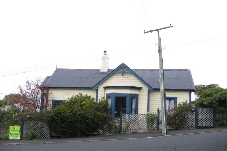 Photo of property in 18 Bellevue Street, Belleknowes, Dunedin, 9011