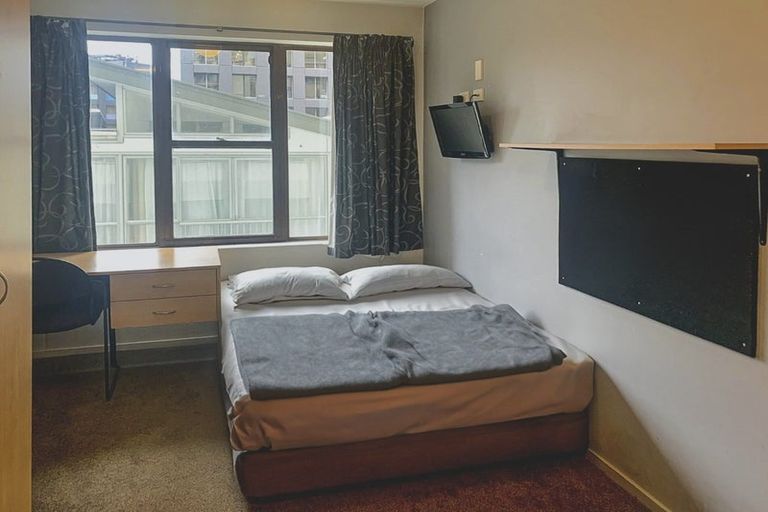 Photo of property in Orange Apartments/victoria Centr, 505/169 The Terrace, Wellington Central, Wellington, 6011