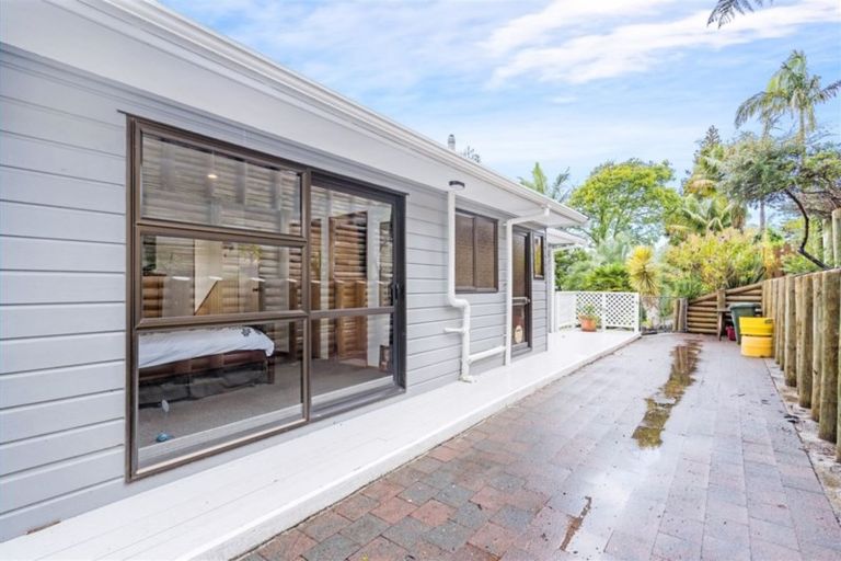 Photo of property in 4 Saint Andrews Place, Te Kamo, Whangarei, 0112