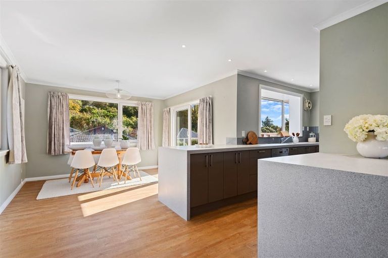 Photo of property in 12 Glamis Place, Cashmere, Christchurch, 8022