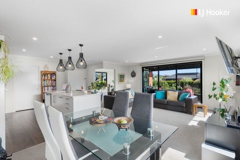 Photo of property in 1 Carrick Place, Mosgiel, 9024