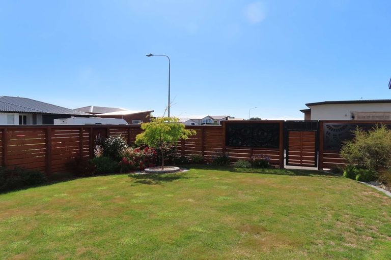 Photo of property in 3 Kingsbridge West, Burwood, Christchurch, 8083