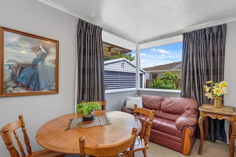 Photo of property in 140 Studholme Street, Somerfield, Christchurch, 8024