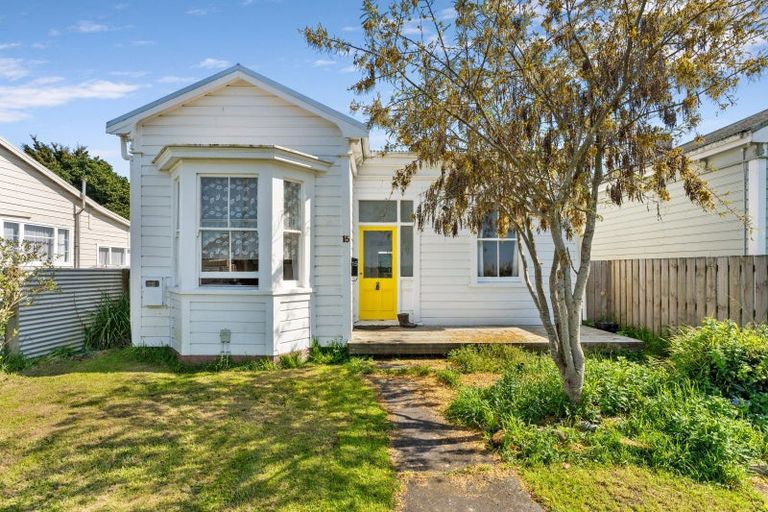 Photo of property in 15 Kelvin Street, Aramoho, Whanganui, 4500