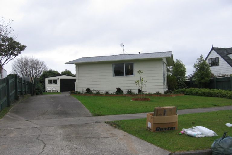 Photo of property in 48 Rhodes Drive, Kelvin Grove, Palmerston North, 4414