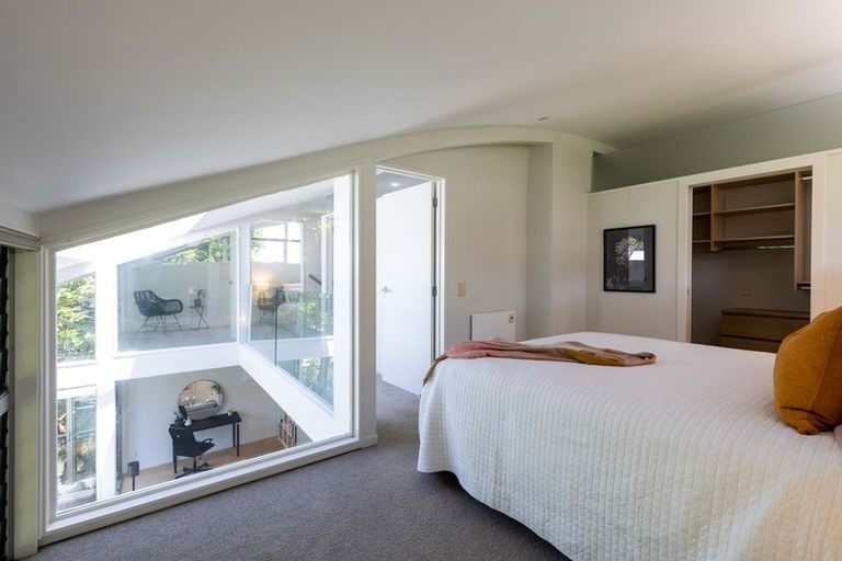 Photo of property in 50a Colonial Road, Birkenhead, Auckland, 0626