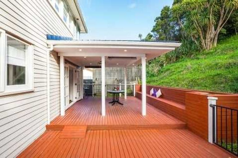 Photo of property in 61 Dimock Street, Titahi Bay, Porirua, 5022