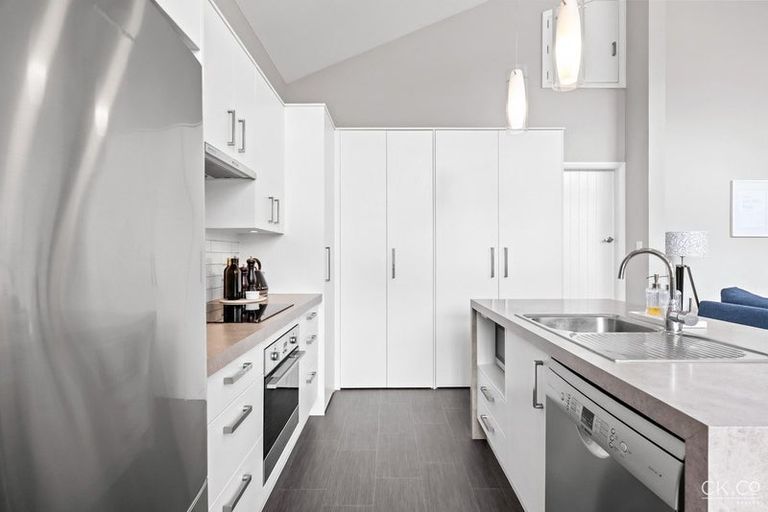 Photo of property in 13 John Street, Trentham, Upper Hutt, 5018