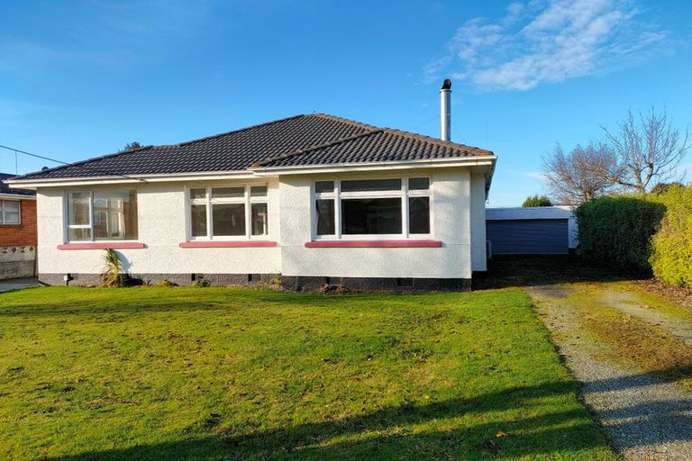 Photo of property in 12 Milton Street, Gore, 9710