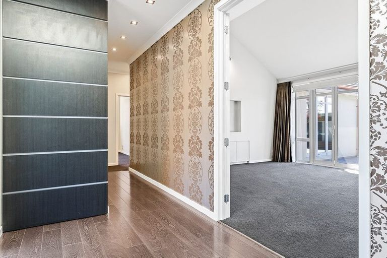 Photo of property in 5 Applefield Court, Northwood, Christchurch, 8051