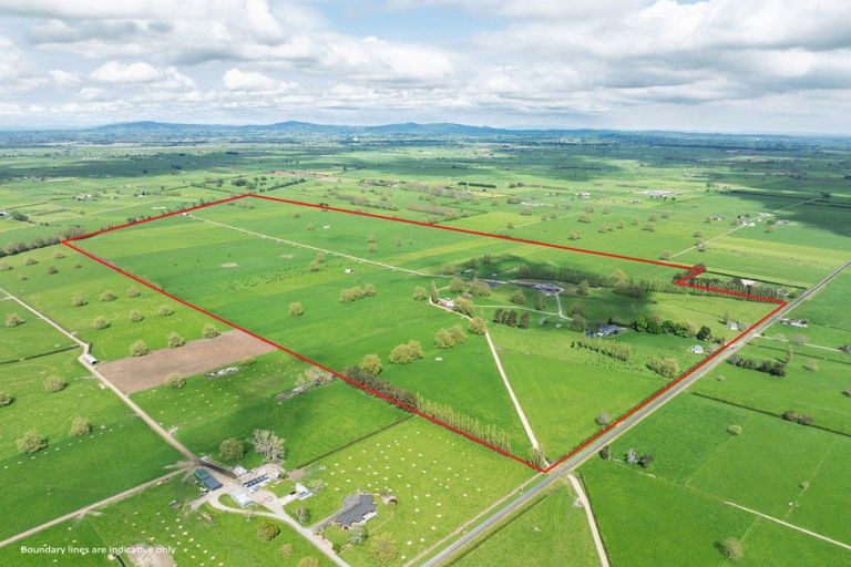 Photo of property in 131 School Road, Te Horo, Otaki, 5582