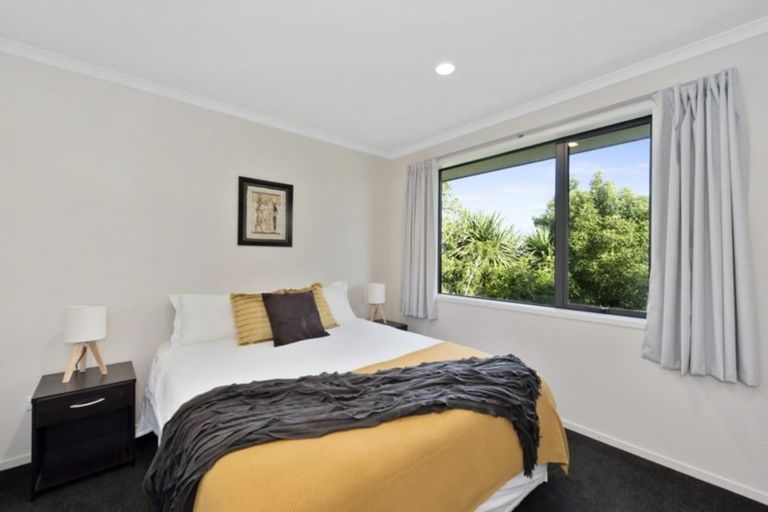 Photo of property in 8 Ashbourne Lane, Dinsdale, Hamilton, 3204