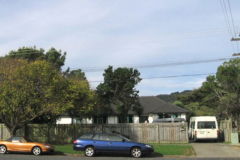 Photo of property in 272 Oxford Terrace, Avalon, Lower Hutt, 5011