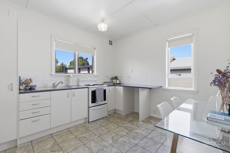 Photo of property in 72 Alma Road, Gonville, Whanganui, 4501