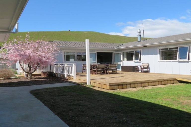 Photo of property in 3 Turner Place, Wakefield, 7025