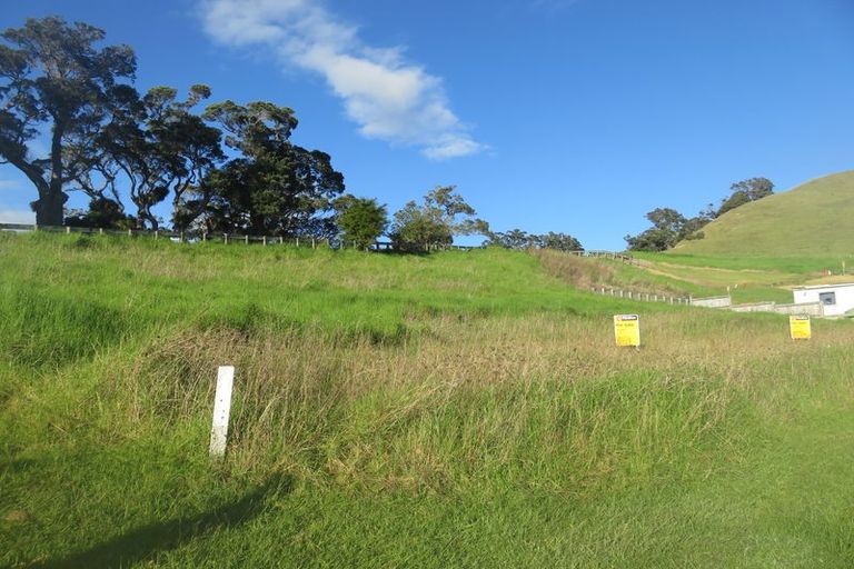 Photo of property in 13 Opau Road, Oakura, Hikurangi, 0184