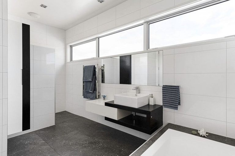 Photo of property in 80 Maxwells Road, Otumoetai, Tauranga, 3110