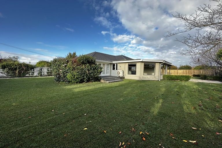 Photo of property in 401 Wairakei Road, Burnside, Christchurch, 8053