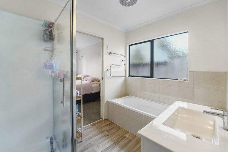 Photo of property in 58 Pelorus Street, Welcome Bay, Tauranga, 3112