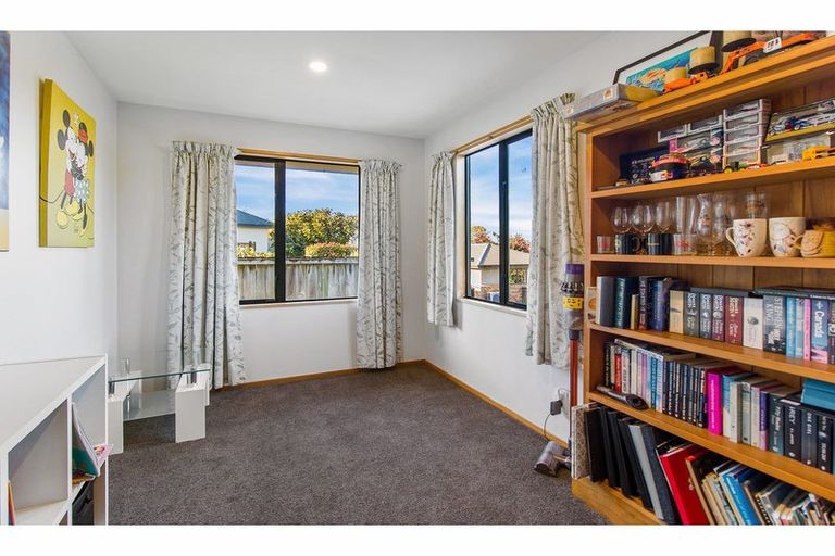 Photo of property in 38 Temple Crescent, Gleniti, Timaru, 7910