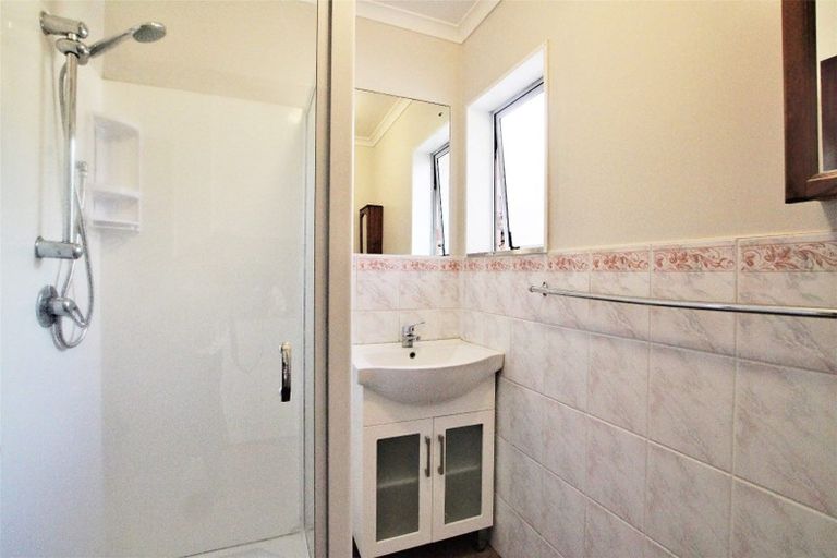 Photo of property in 148 Russell Road, Manurewa, Auckland, 2102